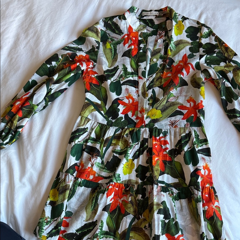 Alice + Olivia Tropical Print dress